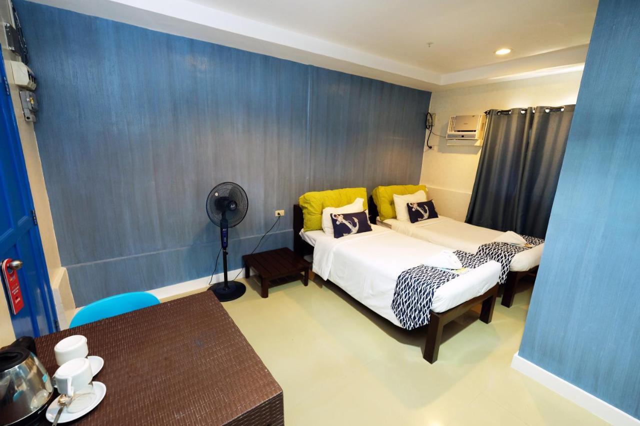 Pescadores Suites Moalboal Kültér fotó