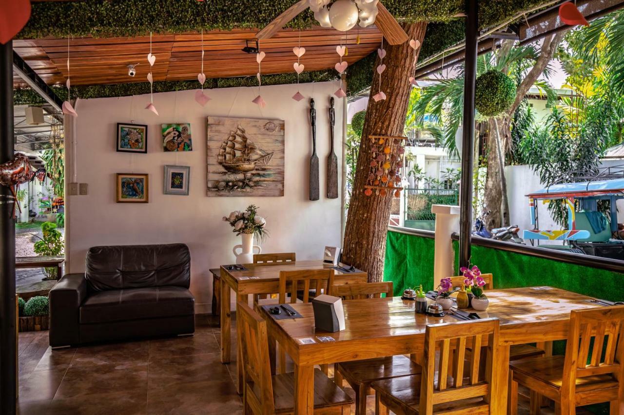 Pescadores Suites Moalboal Kültér fotó